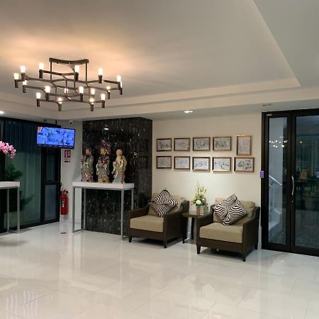 Icare Residence & Hotel Bangkok Luaran gambar