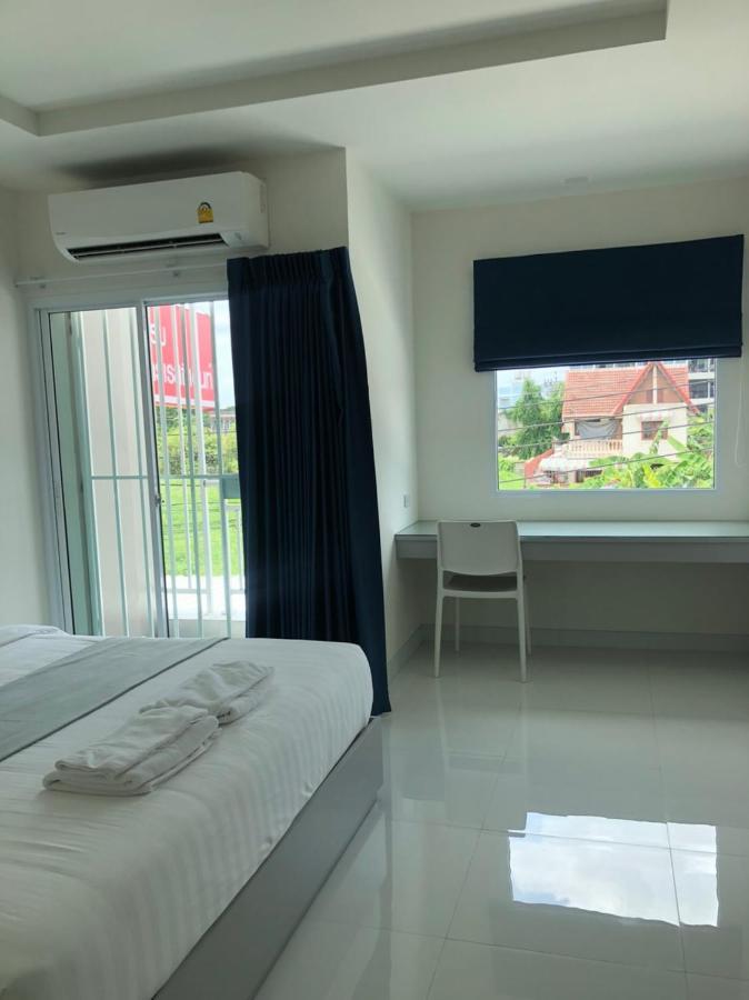 Icare Residence & Hotel Bangkok Luaran gambar